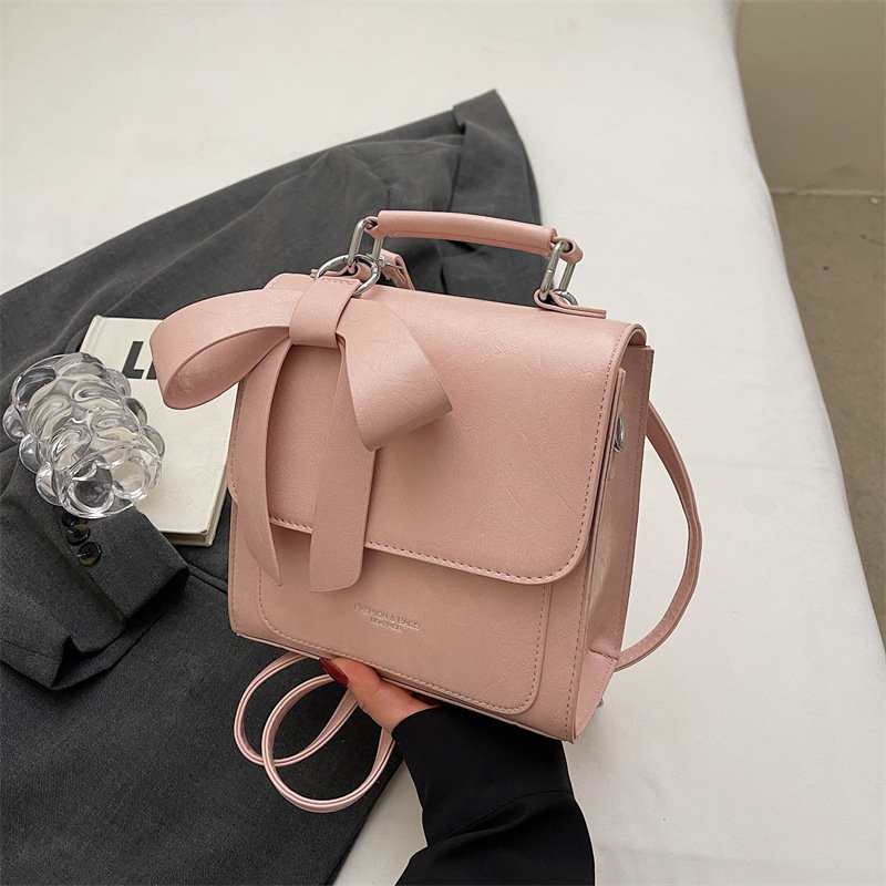 Sac à dos femme avec nœud style urbain – Image 7