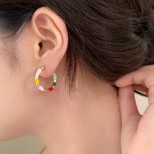 Retro Light-luxury Personalized Oil-drip Enamel Earrings