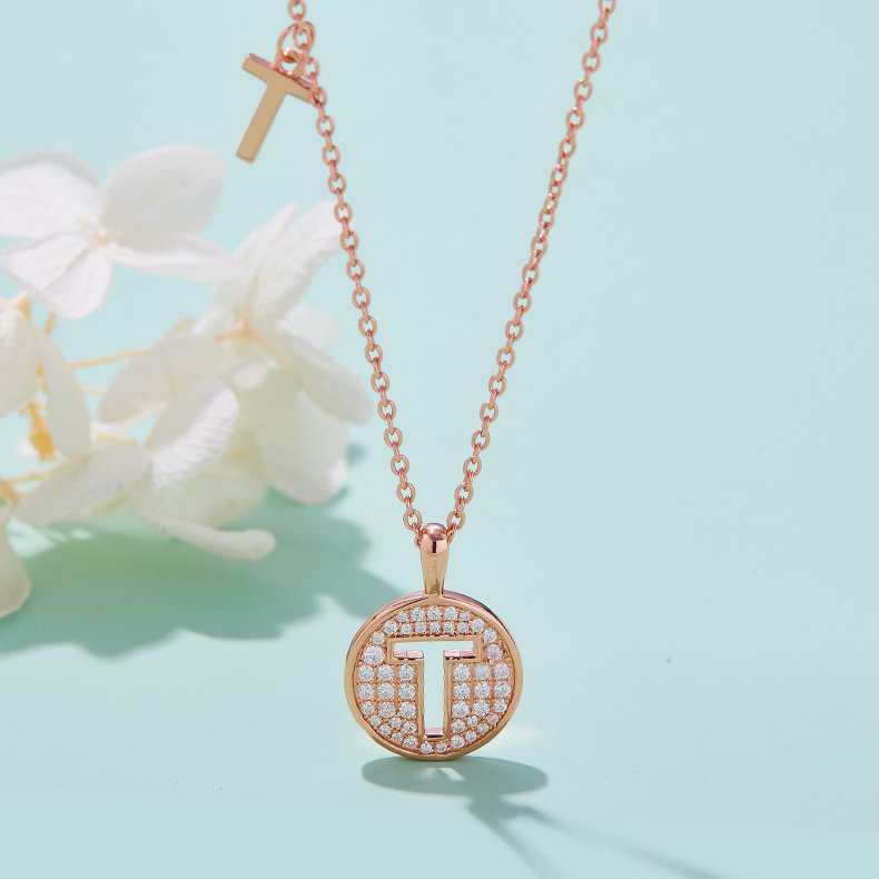 One Of The 26 Letters, T, Set With Top-quality Moissanite, Luxurious And Fashionable Light Luxury Trend Jewelry, Silver Necklace Pendant S925 Silver Electroplated Rose Gold – Image 4