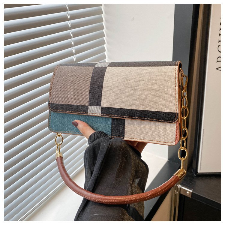 One-shoulder Portable Underarm Flow Color Contrast Patchwork Small Square Bag – Image 10