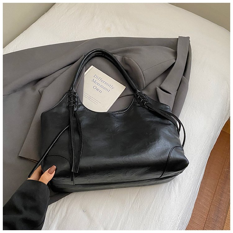 Idle Style Tote Bag Women's Large Capacity Niche Shoulder – Image 6