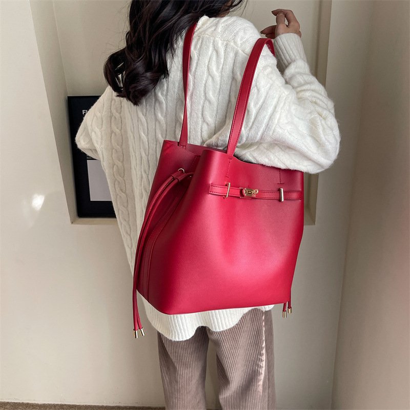 New Large Capacity Fashion All-match Korean Style Trendy Simplicity Messenger Bag – Image 4