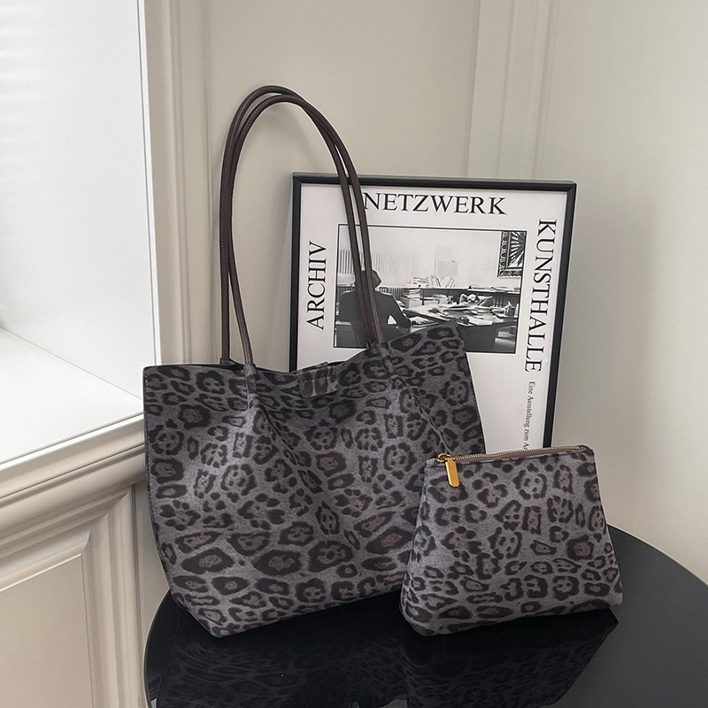Leisure Large Capacity Leopard Print Hand-held Tote Shoulder Bag – Image 8