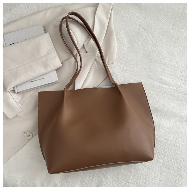 Fashionable All-match Portable Casual Messenger Bag – Image 7
