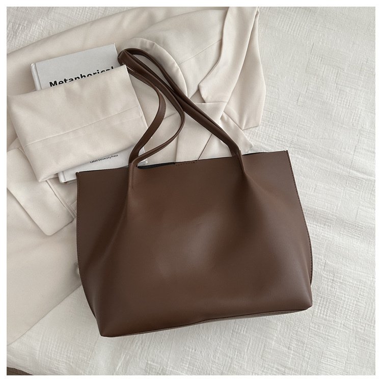 Fashionable All-match Portable Casual Messenger Bag – Image 9
