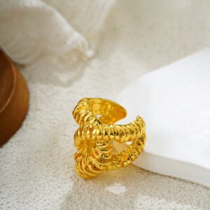 18K Gold Vintage Geometric Statement Ring
